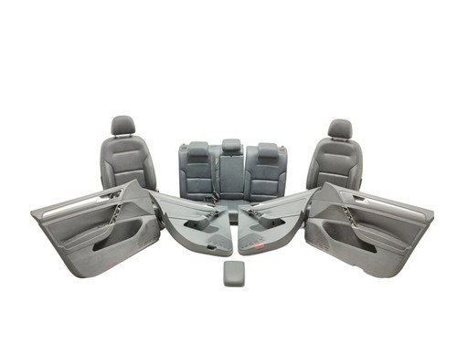 5Q4881106Q KOMPLETTES SITZSET / 2157458 FÜR VOLKSWAGEN GOLF VII LIM. SPORT BY R-