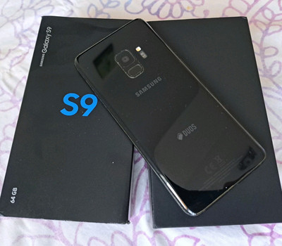 Samsung Galaxy S9 SM-G960F/DS - 64GB - Midnight Black (Entsperrt)
