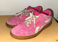 Reebok Pink Suede Low Top Lace-Up Sneakers Gum Rubber Sole US 8