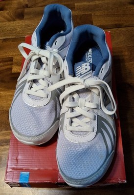 NIB Newbalance Womens Sneaker Size 7.5 D White and Gray Running Shoes  NIB