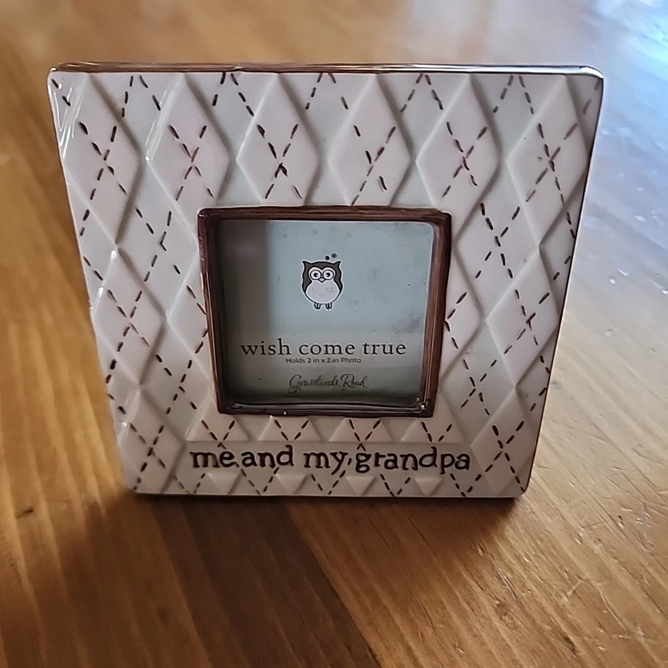 Grasslands Road - yo y mi abuelo - Marco de fotos caballete imán Brn Grn 4"×4" Foto 4 de 4