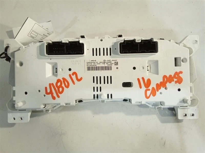 2015 - 2017 Jeep Patriot Speedometer Cluster MPH OEM - Image 2 of 2