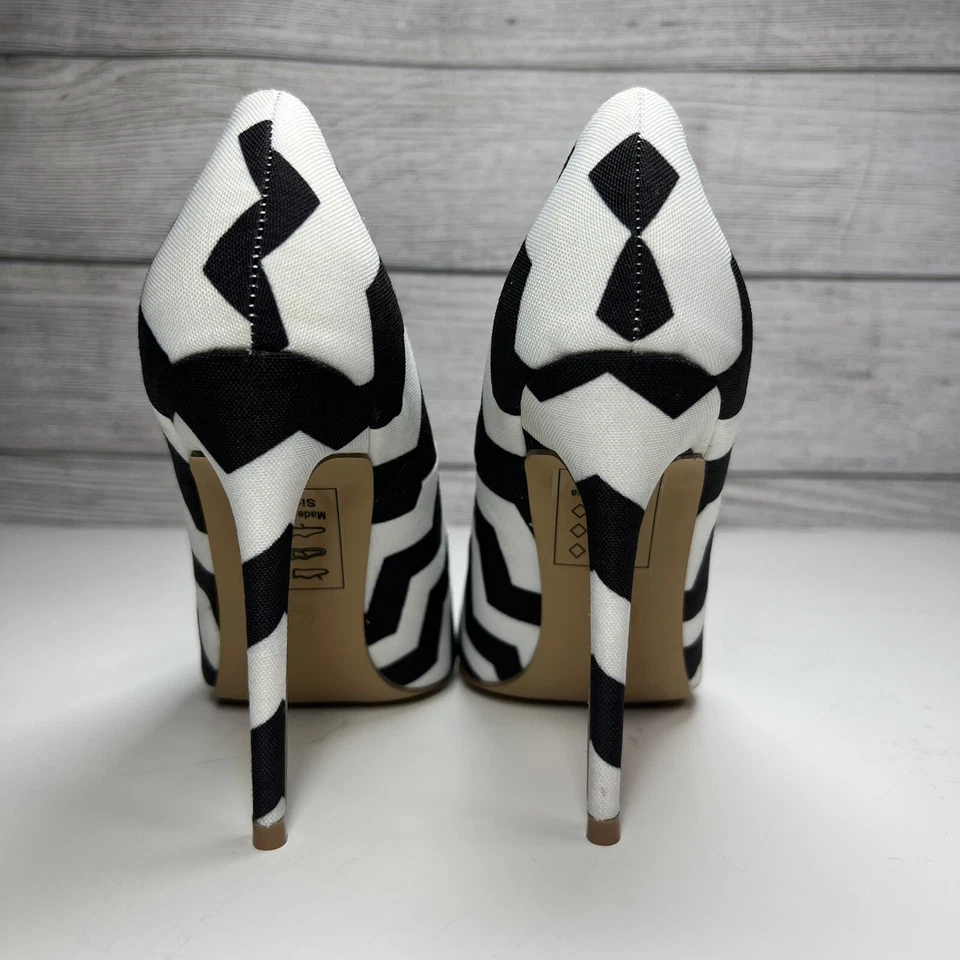 "Republic LA Stilettos Talla 6 Nuevo Zapato Tacón 4"" Blanco y Negro Gráfico Zigzag" Foto 3 de 4