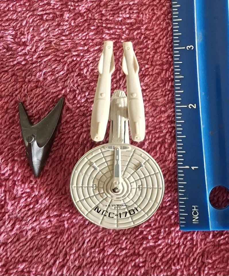 Hot Wheels USS Enterprise NCC-1701, Star Trek - Image 2 of 3