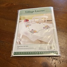 Village Linens Spring Flowers Table Topper 31  X 31  White