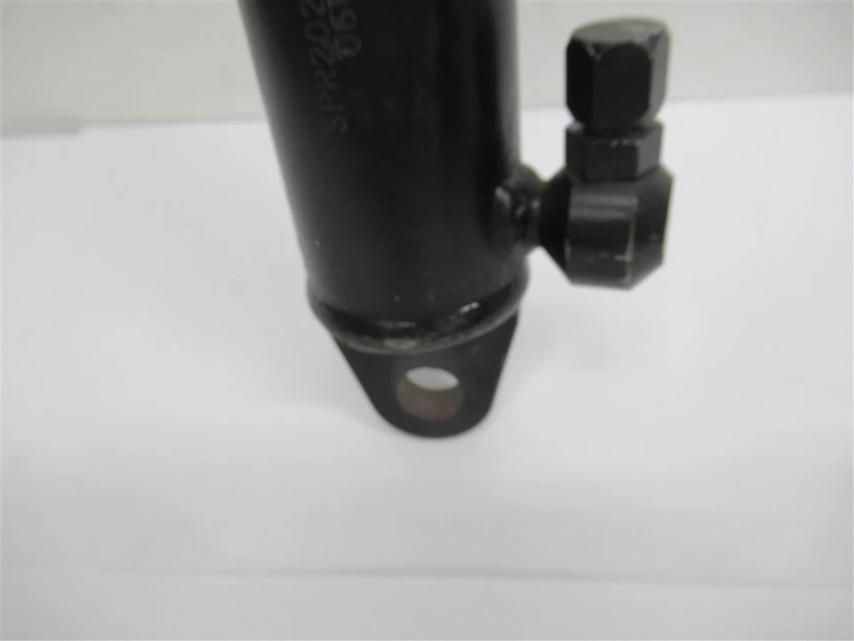 Cascade 209494, 液压缸 — 第 3/4 张图片