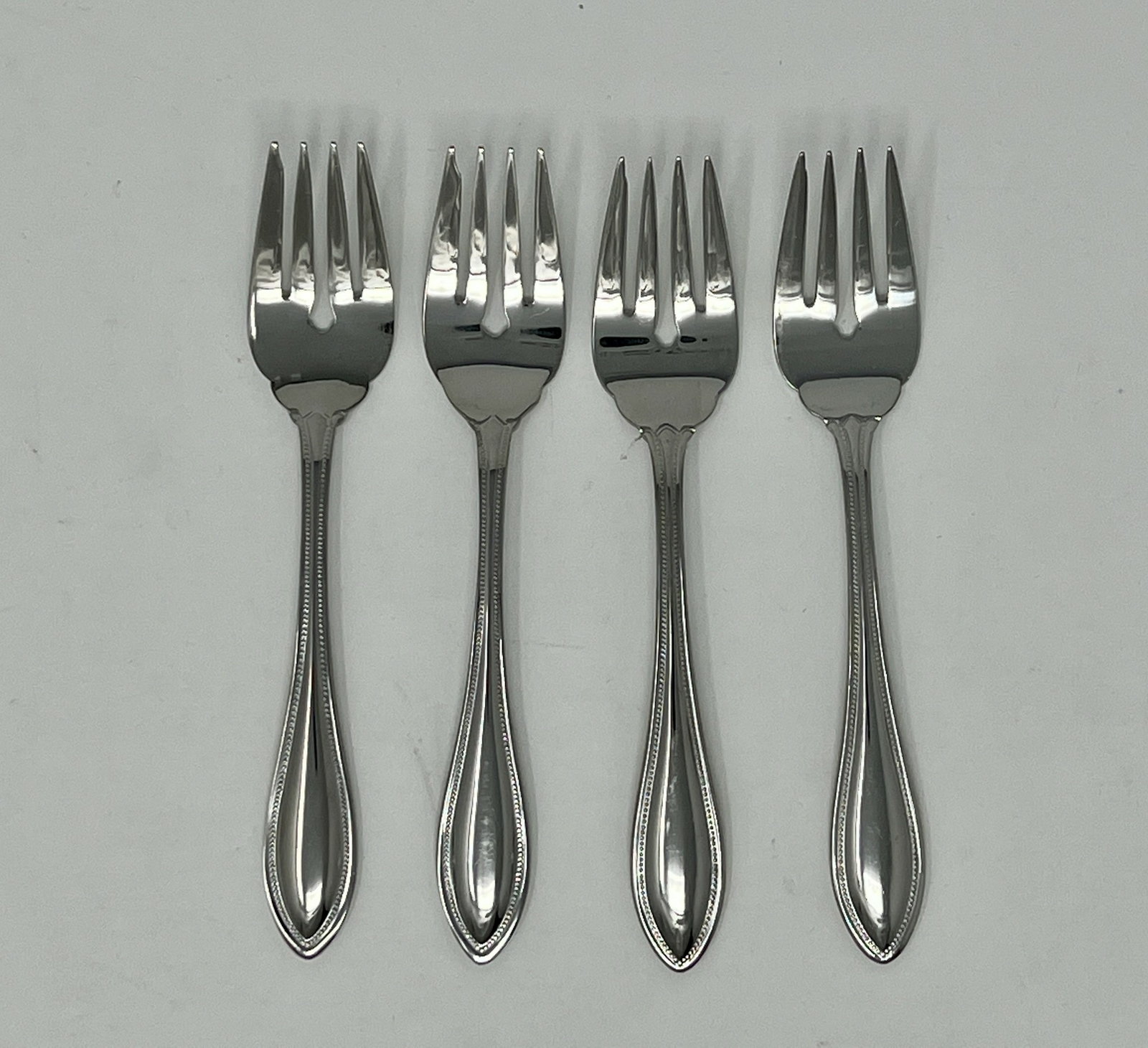 Oneida American Harmony Set of 4 Salad Forks