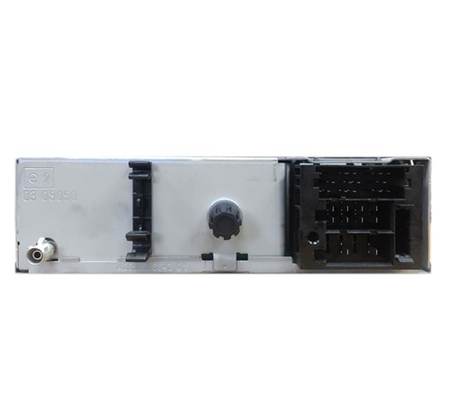 Renault Trafic CD player radio stereo with Code and Removal Keys 281150049R - Picture 2 of 3