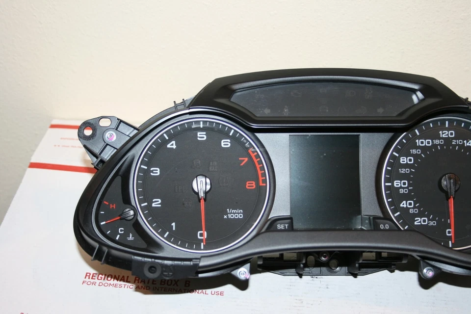 Audi A4 2010 cuadro de instrumentos velocímetro medidor velocímetro Foto 2 de 4