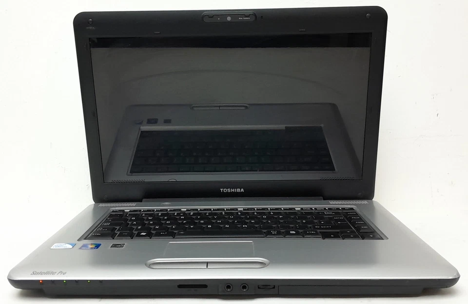 Toshiba Satellite Pro L450-13P - Celeron 900 2.2GHz - 2GB RAM - 15.6" - 250GB... - Image 2 of 4