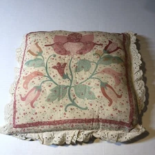 Vtg Floral Print Decorative Pillow Approx. 17”x17” STZ