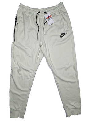 Nike Sportswear Tech Fleece Lightweight Jogger Pants Size L Cream DD5293-020