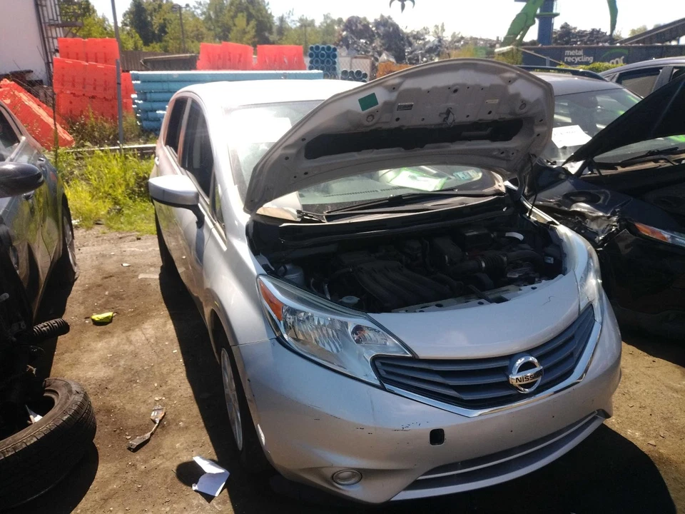 2016 Nissan Versa Washer Fluid Reservoir OEM 289103WC0A Silver 1.60L Used Foto 4 de 4