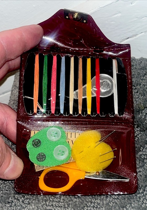 L@@K!  •NEW FULL Unused•  Vintage GTE Mini - Sewing Kit, Really KEWL!