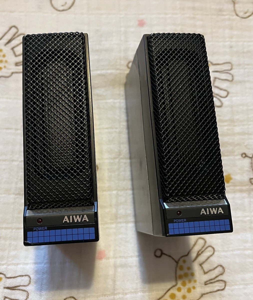 Vintage Aiwa SC-A7 Compact Speaker System, Small Full Range
