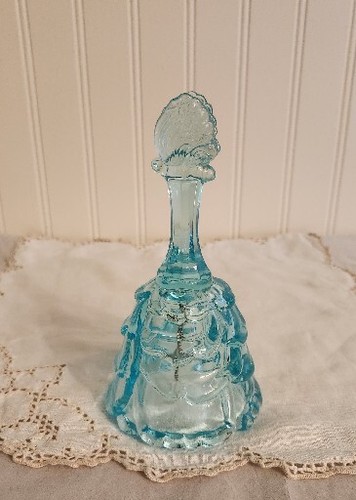 Fenton Vintage Hielo Aqua Azul Campana Mariposa Acabado Mango Drapeado Falda Parte Inferior - Imagen 12 de 20