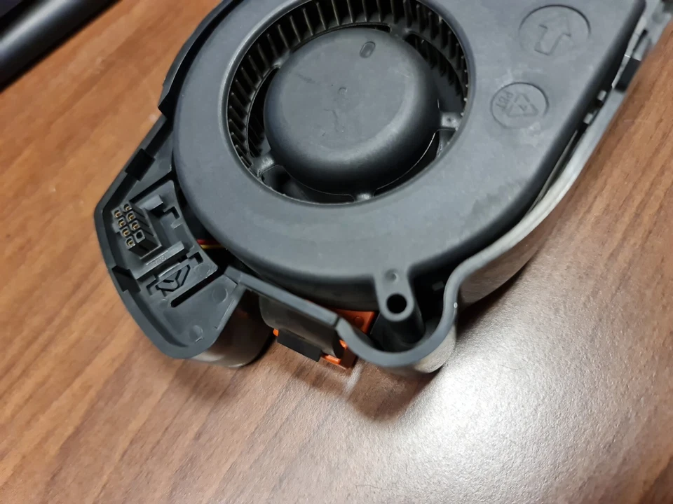 VENTOLA IBM xSeries 235 Type Case Fan 09N7515 FRU 09N7499 EC: E73959C - Image 2 of 4