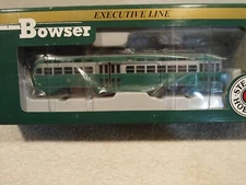 BOWSER  "F-line" No. 1053  BROOKLYN NY. PCC TROLLEY GREEN & SILVER DC POWERED