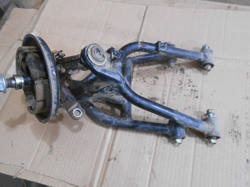 Honda Recon 250 TRX250 2001 01 right front spindle wheel knuckle a arms axle - Picture 2 of 4