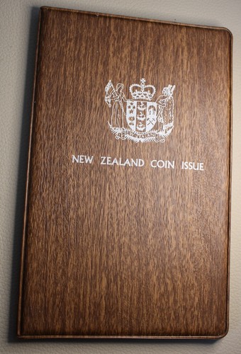 * 1977 NEW ZEALAND COIN SET 1 CENT TO ONE DOLLAR WAITANGI DAY #GJL24