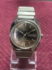 1970s VTG  Retro Timex Quartz Watch~Day Date Mens Watch For Parts/Repair As Is