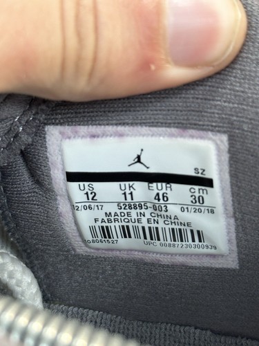 Jordan 11 Retro Low Cool Grey 2018 - Size 12 - Picture 7 of 7