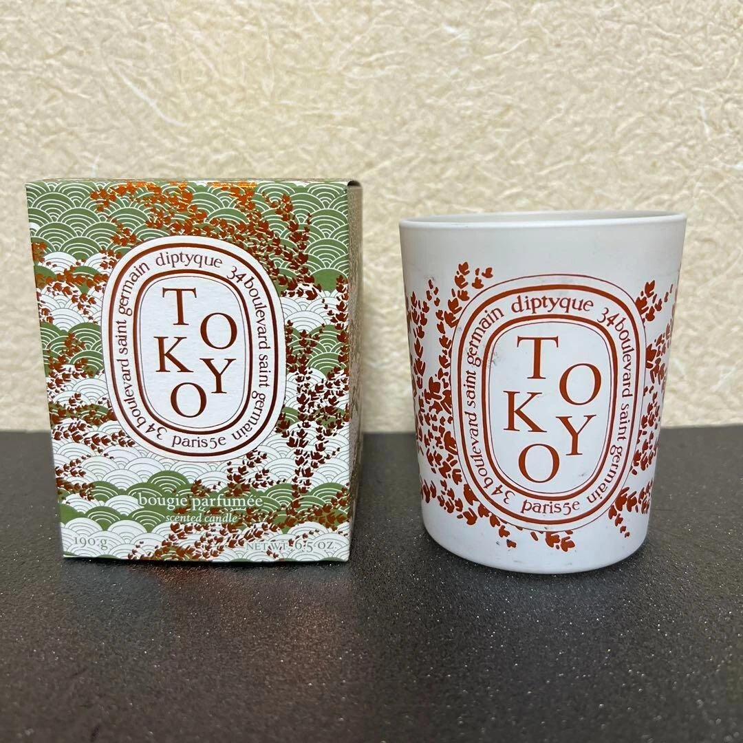 DIPTYQUE Tokyo City Candle Limited Edition Cypress & Incense