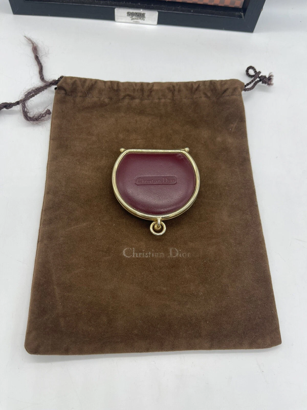 Ancien authentique porte monnaie Christian Dior extensible marron !