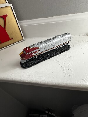 Vintage Santa Fe Super Chief E8 Locomotive figurine | eBay