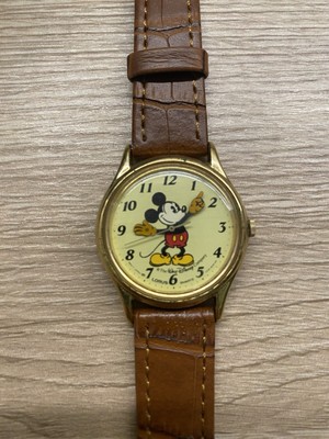 LORUS MICKEY MAUS Quartz Armband-Uhr V515-6000 A1 Gold Tone Walt Disney Vintage