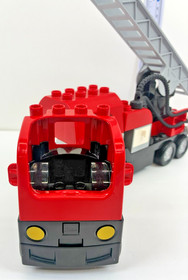 LEGO DUPLO 4977 Fire Truck *INCOMPLETE/SEE DESCRIPTION & FREE SHIPPING*