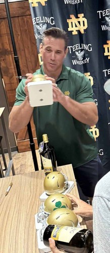 Brady Quinn Signed Notre Dame Mini Helmet COA Proof Photo 1 - Picture 11 of 11