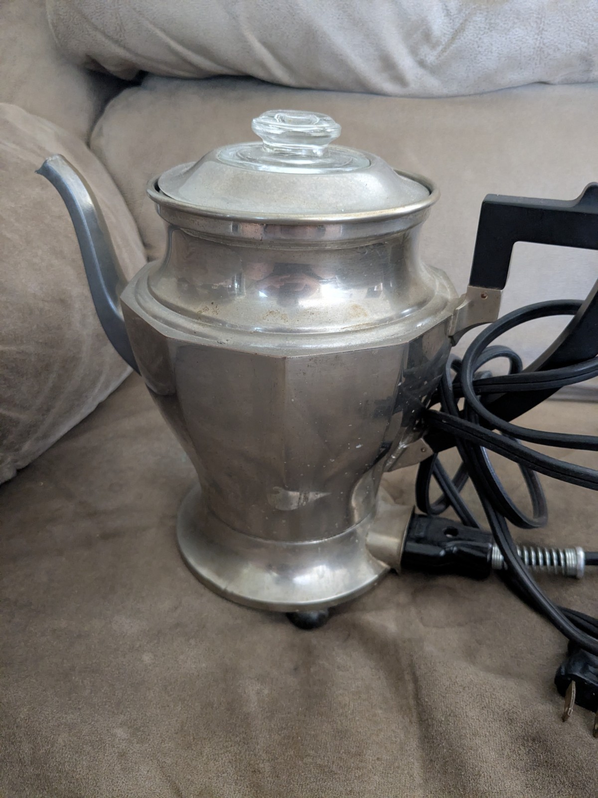 Picture 1 of 4