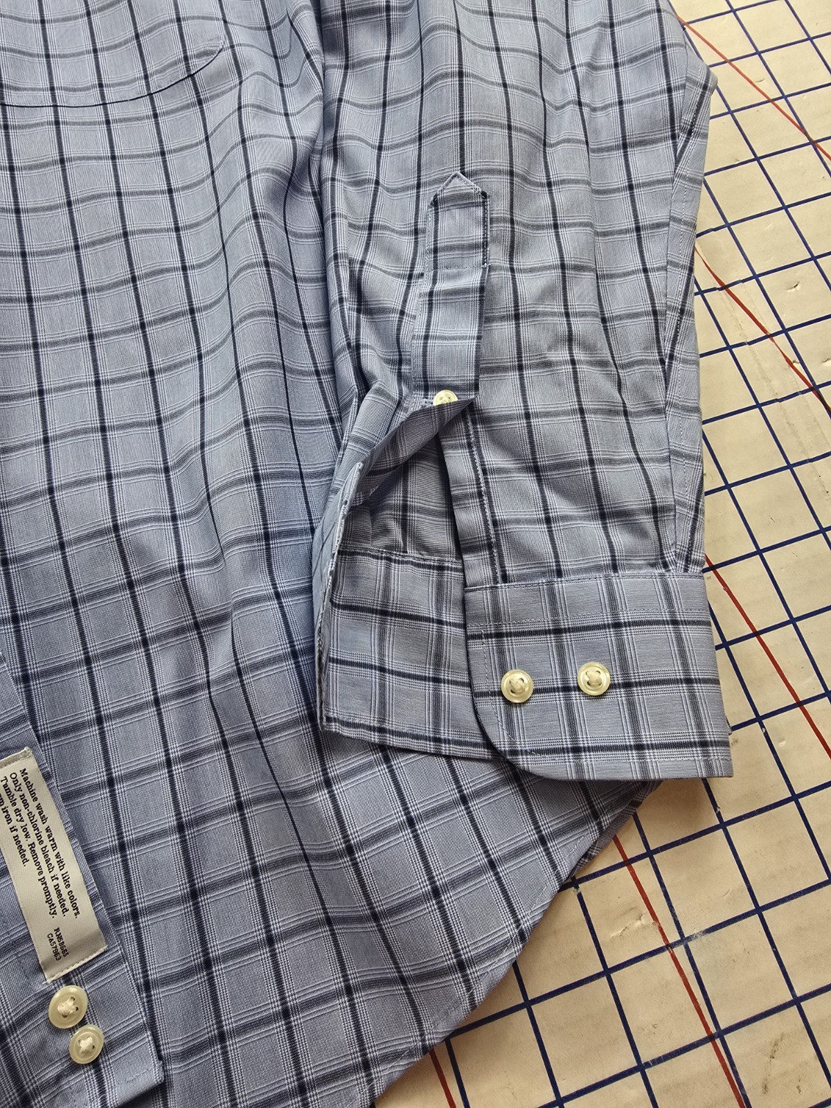 Nordstrom Tech Smart Trim Fit Long Sleeve Shirt Black Size 16 - 32-33 Used Good