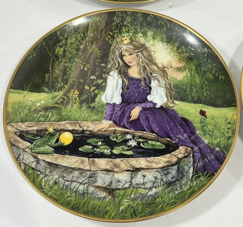 6 FAIRY TALE THEME PLATES KAISER W. GERMANY Bright Colors Gold Rim - Bild 3 von 10
