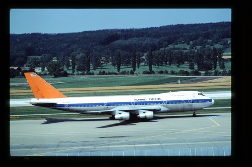AIRCRAFT SLIDES. flying tigers. visa b 747 # R44
