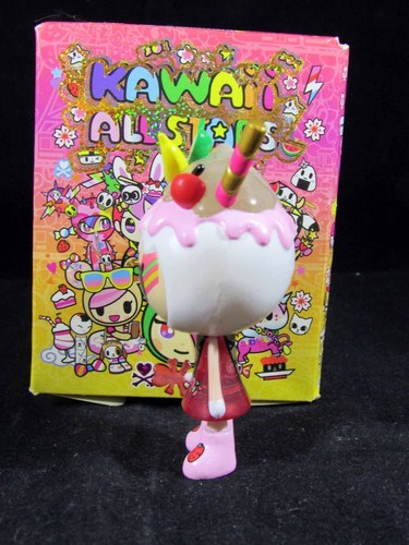 TokiDoki Kawaii All-Stars Amarena - Picture 2 of 4