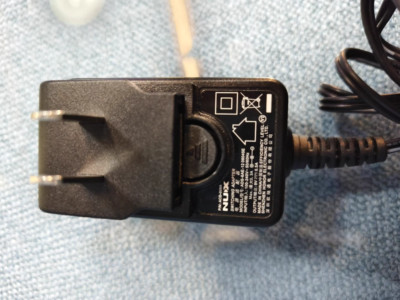 ADS-6AE-1209045E Netzteil für NUX MG300 MG100 Metronom, 9 V, 0,5 A