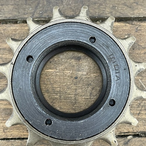 ACS Fat 16t BMX Freewheel Right Thread Old School BMX 16 Tooth 3/16 in Chain - Picture 6 of 14