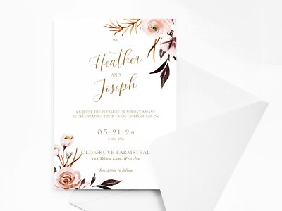 Personalisierte florale Hochzeitseinladungen mit Umschlägen