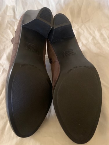 Munro brown faux suede ankle boots size 8.5 - Picture 10 of 14