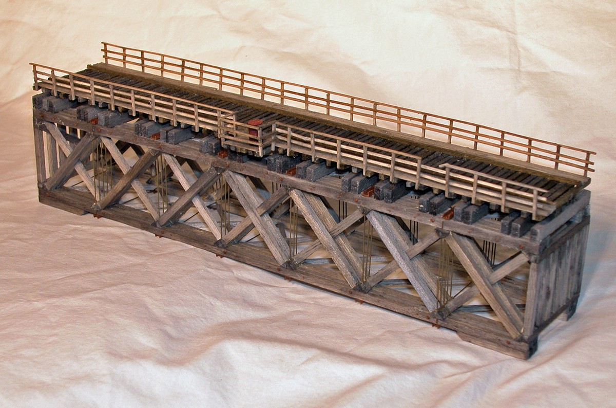 HO用　Campbell HO-Howe Truss Bridge #305 Campbell Scale Models 305 HO Howe Truss Bridge Kit – Trainz
