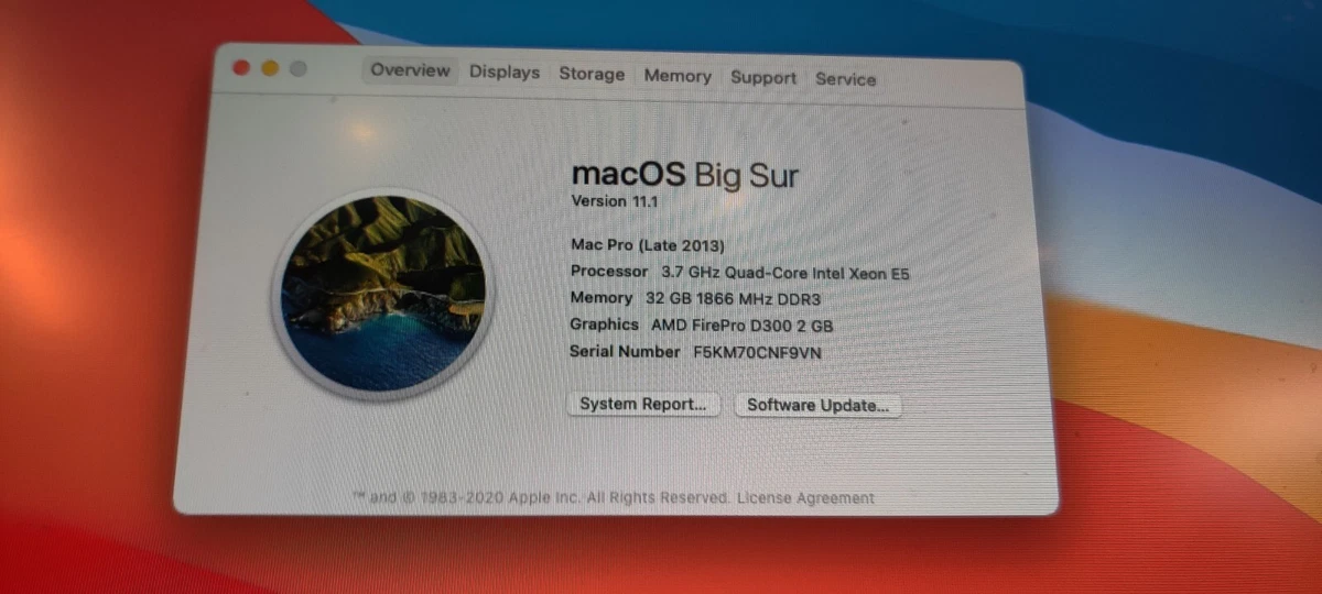 2013 Apple Mac Pro 3.7GHz Quad Core / 32GB / 1TB SSD / FirePro D300 2GB