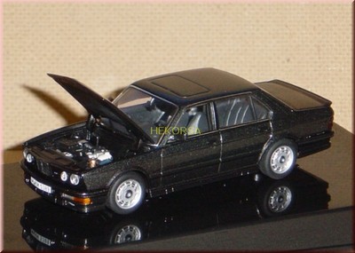BMW M535i M 535i E28 1984-1987 - diamantschwarz black met 
