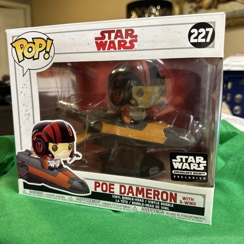 Star Wars Smuggler's Bounty Exclusive Funko POP! #227 Poe Dameron with X-Wing