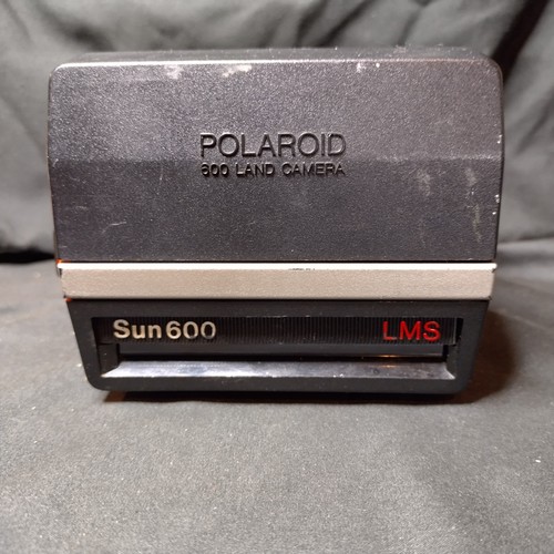 Vintage Polaroid Sun 600 LMS Analog Instant Film Camera 600 Series Land Camera