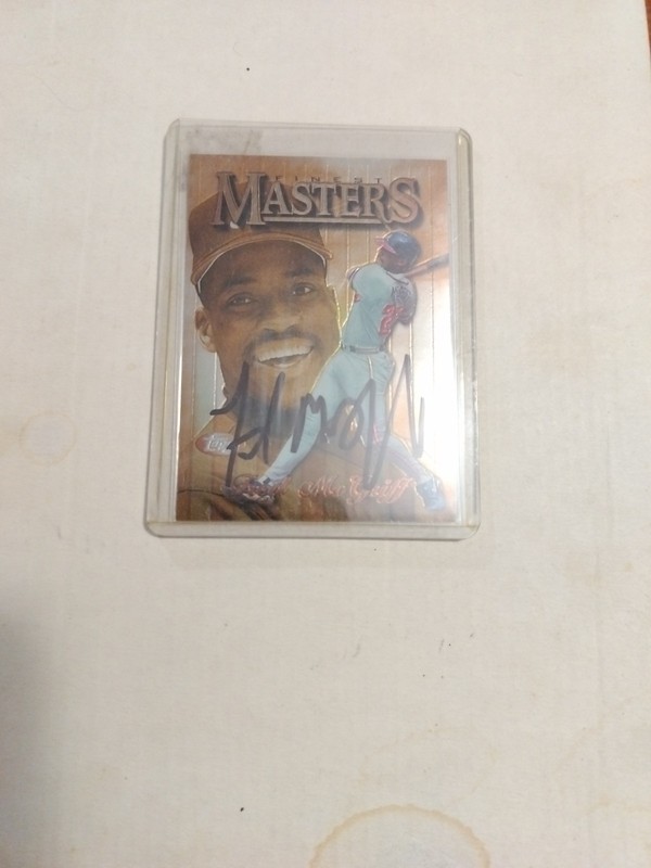 1997 Topps Finest Autograph Bronze Fred McGriff #186 Baseball Card HOF