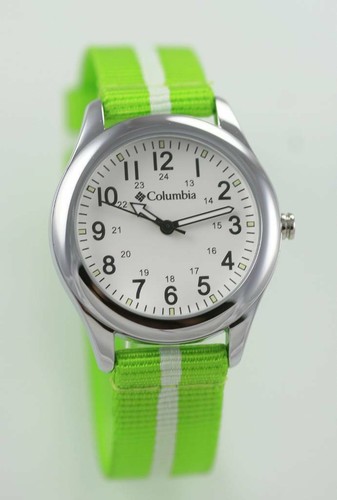 Columbia FieldFox Unisex 30m Green Analog Easy Read Sport Dive Watch CA016-340