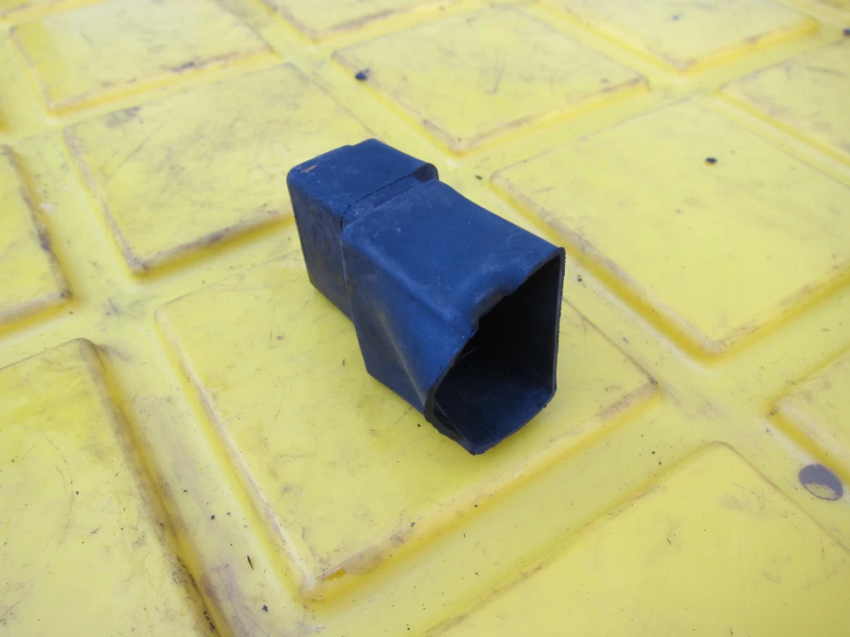 Honda Interceptor 800 VFR 800 F 1999 relé OEM Foto 3 de 4