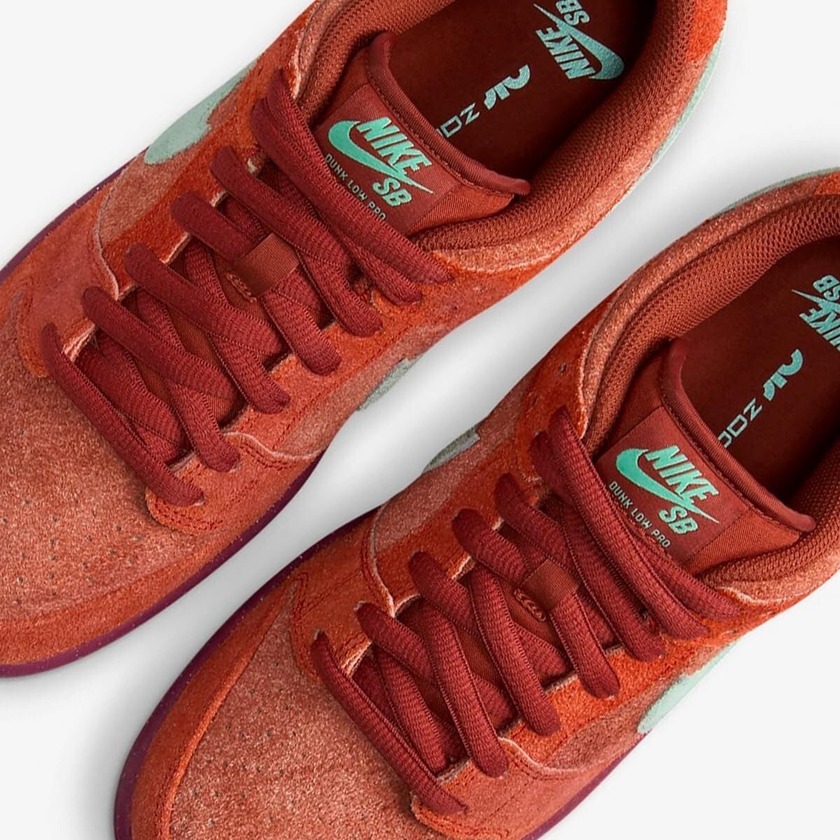 Nike SB Dunk Low Pro PRM DV5429-601 Mystic Red and Rosewood